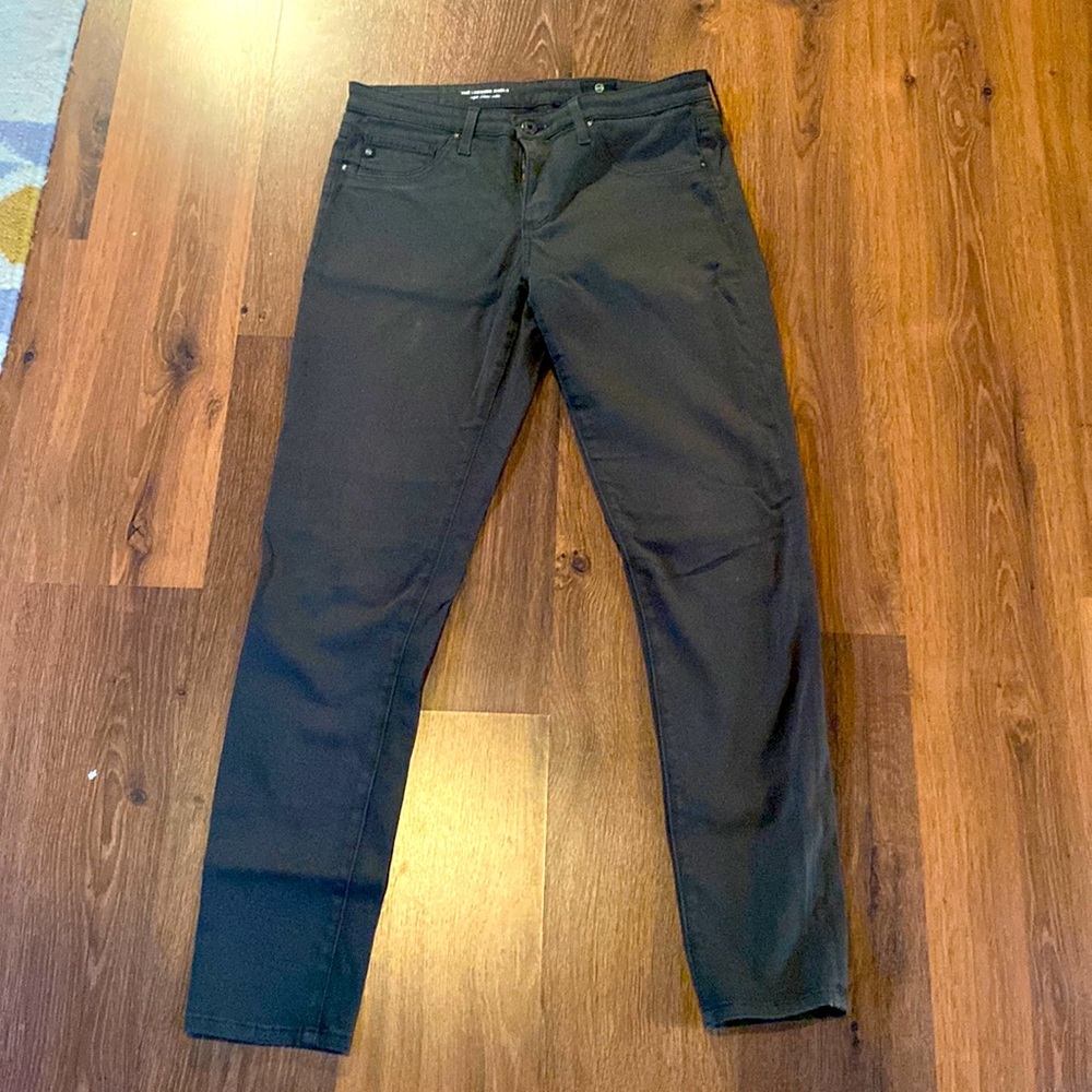 AG (Adriana Goldschmed) Olive colored skinny jeans. Size 27R.